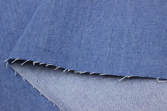 Плотная джинсовая ткань цв.Светлый сине-голубой-2, СОРТ2, ш.1.5м, хлопок-95%, п/э-5%, 350гр/м.кв
