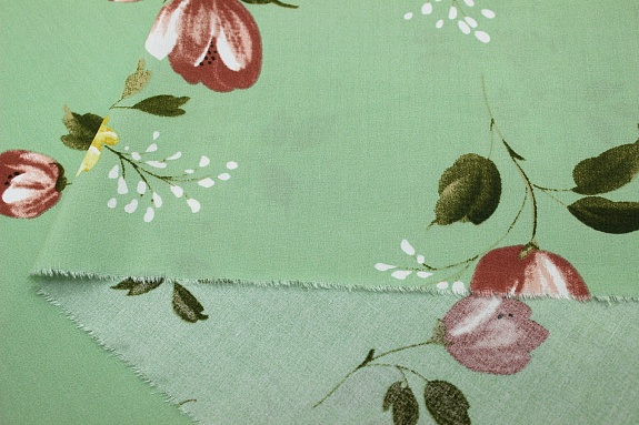 Штапель "Весенние цветы" цв.морозная зелень, ш.1.45м, вискоза-100%, 100гр/м.кв