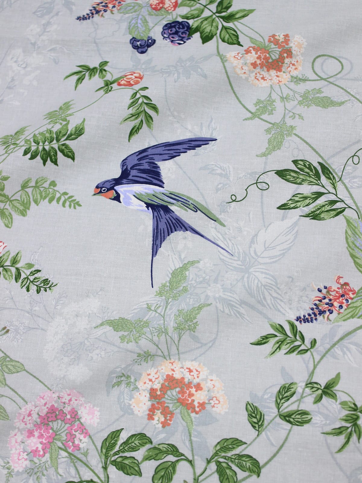 Поплин "Ласточки в саду", ш.2.2м, хлопок-100%, 105гр/м.кв