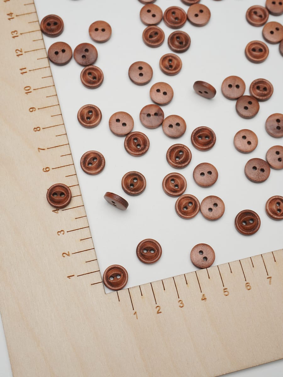 Пуговица цв.карамельно-терракотовый,11мм, 2 отверстия