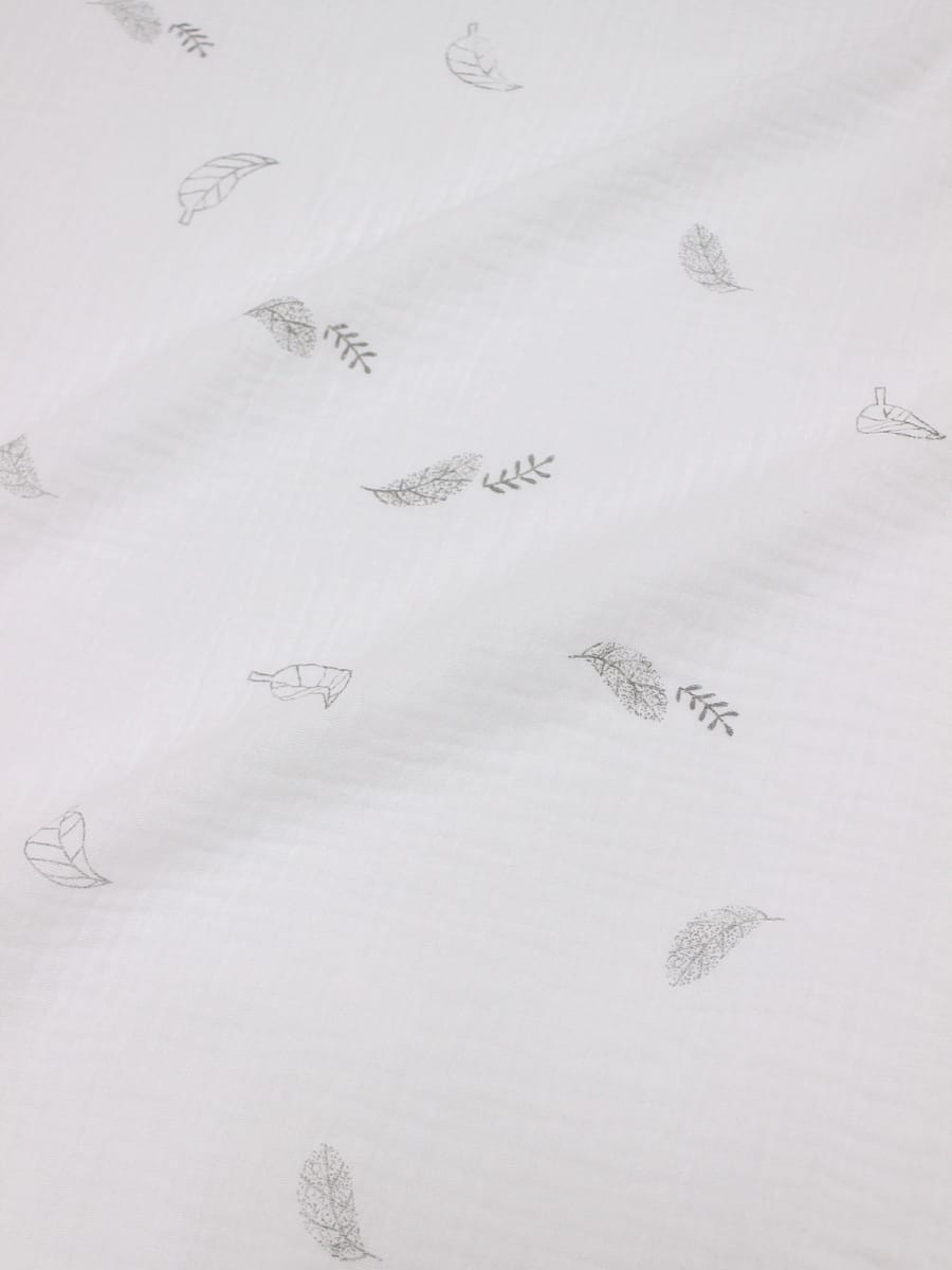 Муслин двухслойный с эф.жатости "Хрустальный листопад" цв.белый, СОРТ2, ш.1.4м, хл-100%, 120гр/м.кв