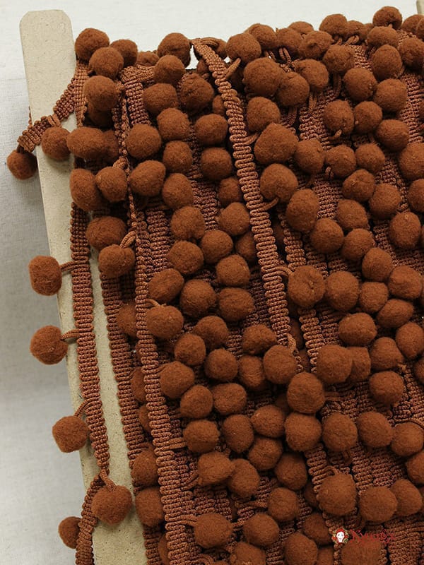 Тесьма "Помпоны" цв.коричнево-терракотовый, шир.тесьмы без помпона-10мм; помпон Ø-16мм, п/э-100%