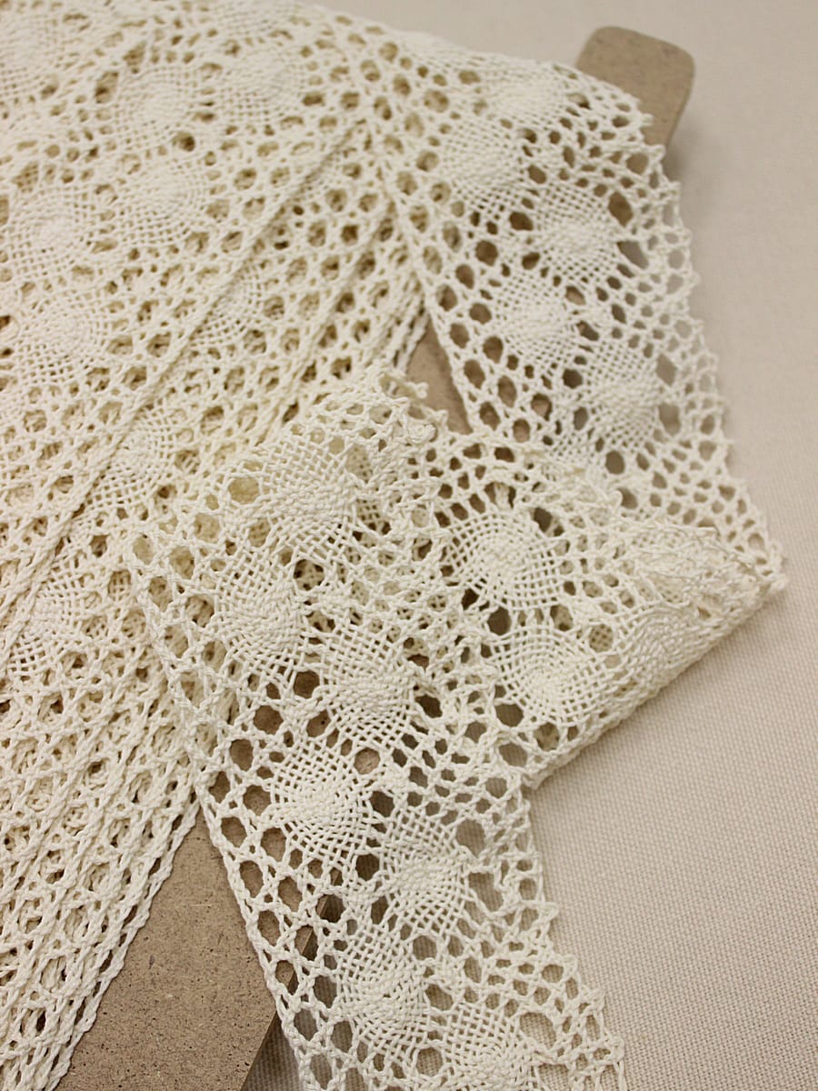 Кружево цв.суровый, ш.61мм, хлопок-100%, рис.058/3