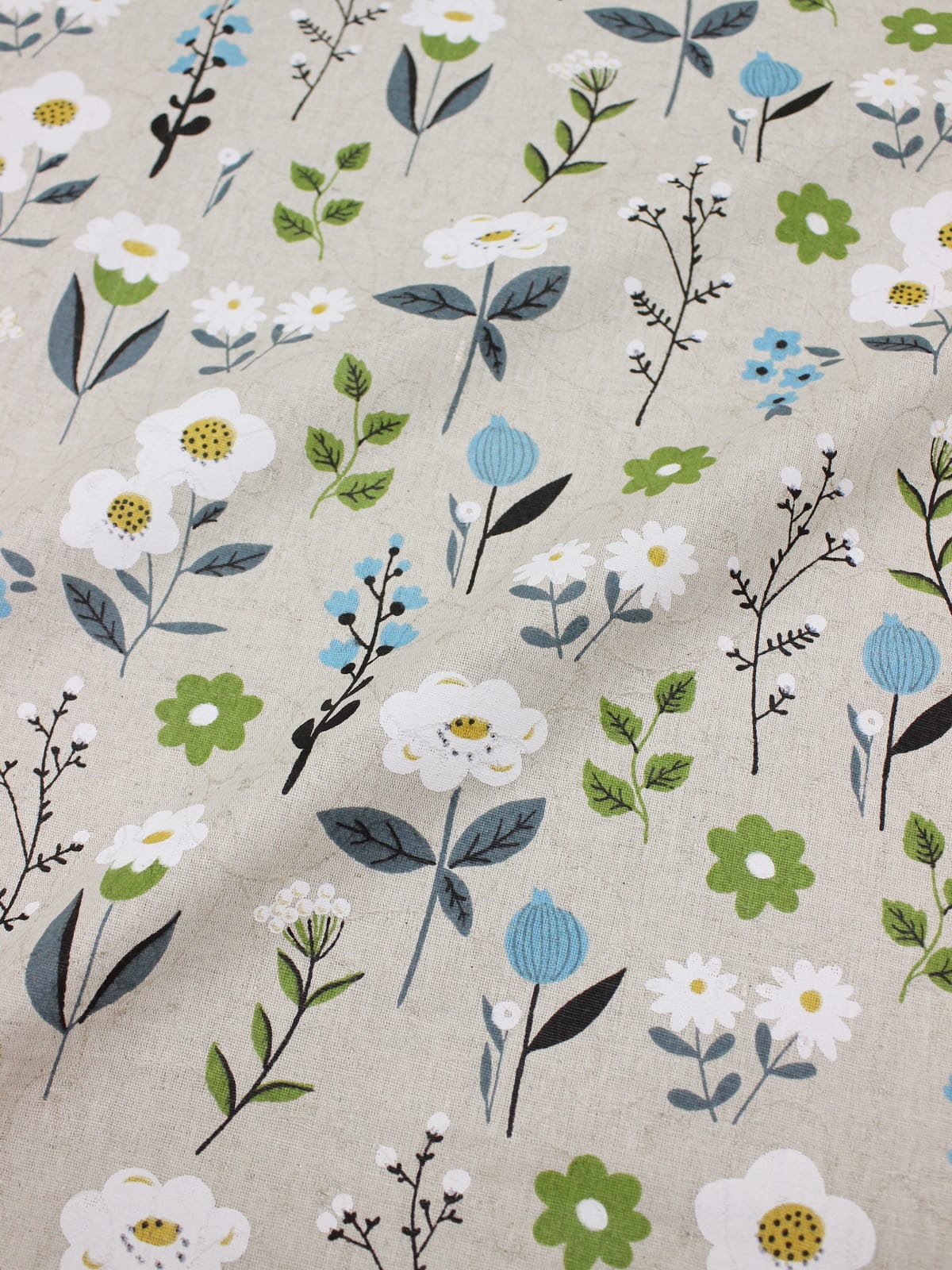 Полулен поэма "Цветущее поле" (на суровом), СОРТ2, ш.1.5м, лен-30%, хл-70%, 140гр/м.кв