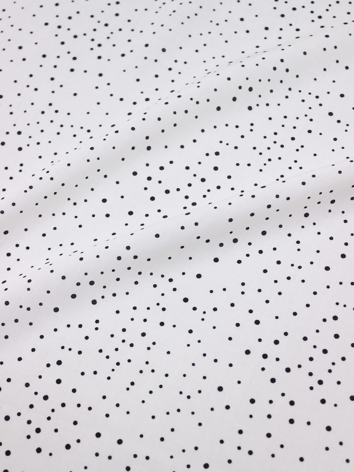 Штапель "Черные крапинки на белом", ш.1.45м, вискоза-100%, 105гр/м.кв