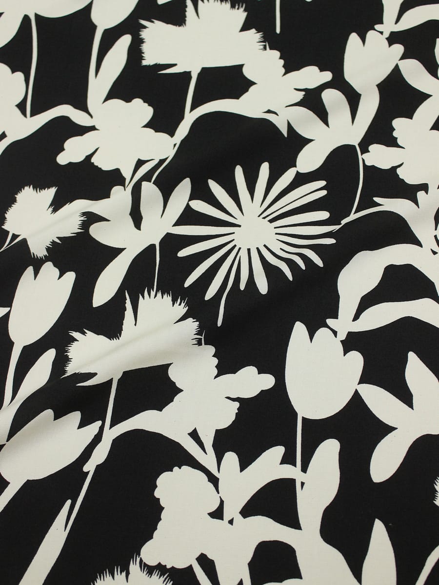 Штапель "Цветочный силуэт" цв.черный, ш.1.45м, вискоза-100%, 100гр/м.кв