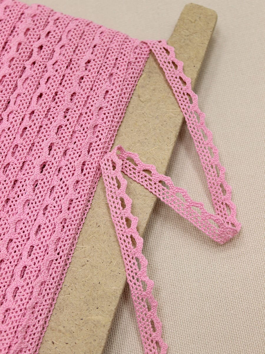 Кружево цв.св.розово-пурпурный, ш.11мм, хлопок-90%, п/э-10%