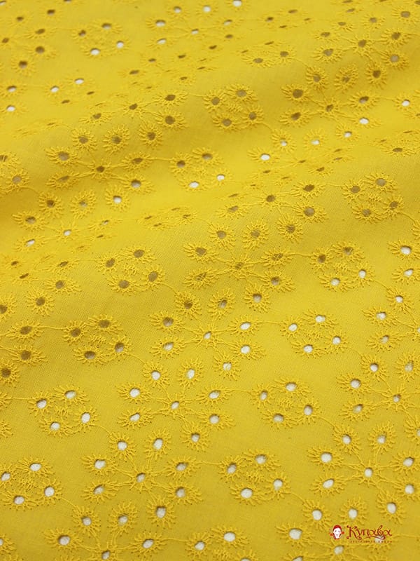 Шитье "Цветочное" цв.темно-желтый, ш.1.5м. (выш.часть1.4м), батист, хлопок-100%, 80гр/м.кв