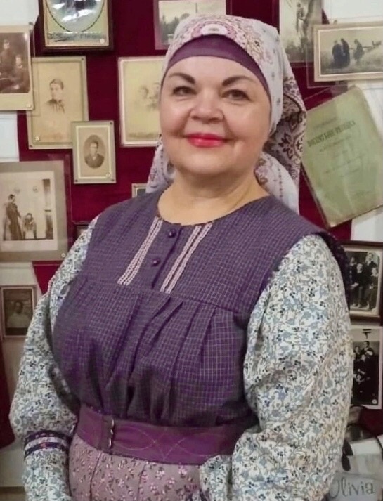 Народный костюм из пестряди и перкали
