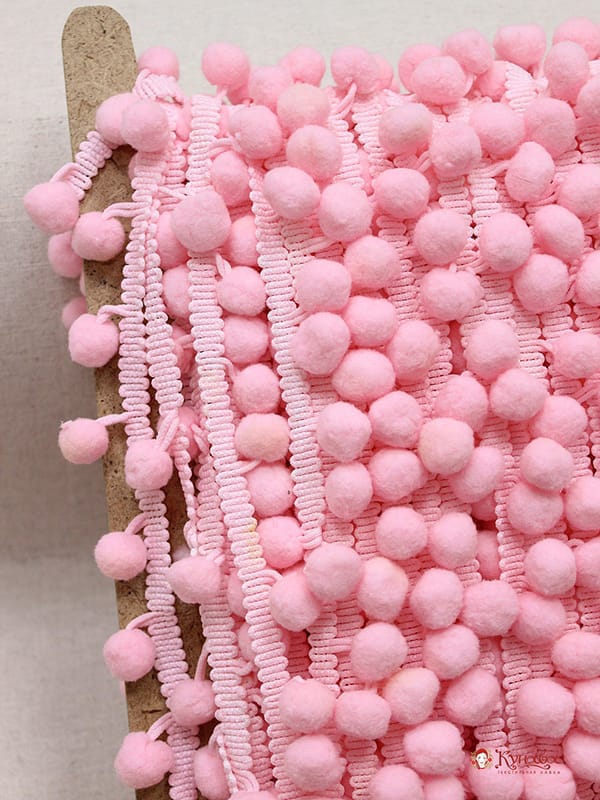 Тесьма "Помпоны" цв.светло-розовый, СОРТ2, шир.тесьмы без помпона-10мм; помпон Ø-18мм, п/э-100%