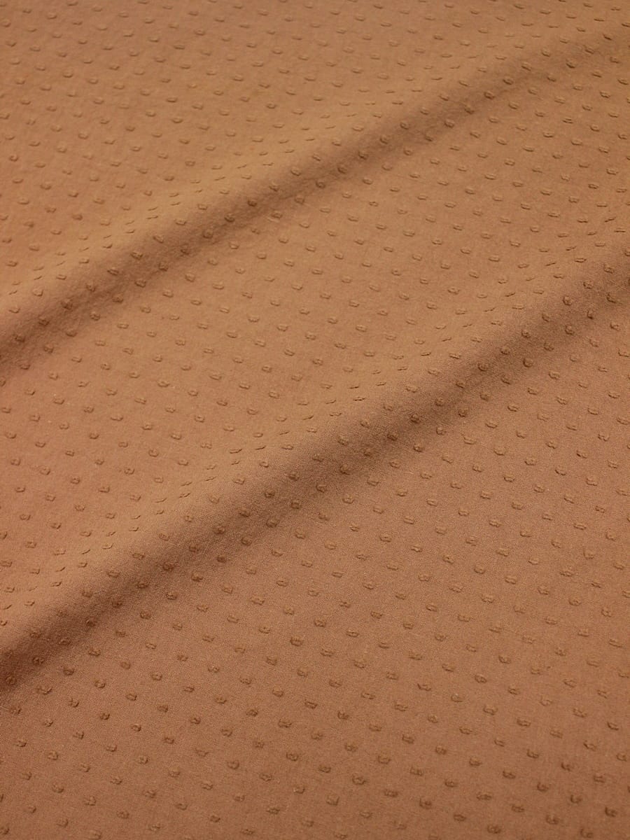 Фактурный хлопок "Шарики" цв.карамельно-коричневый, ш.1.44м, батист, хл-100%, 80гр/м.кв