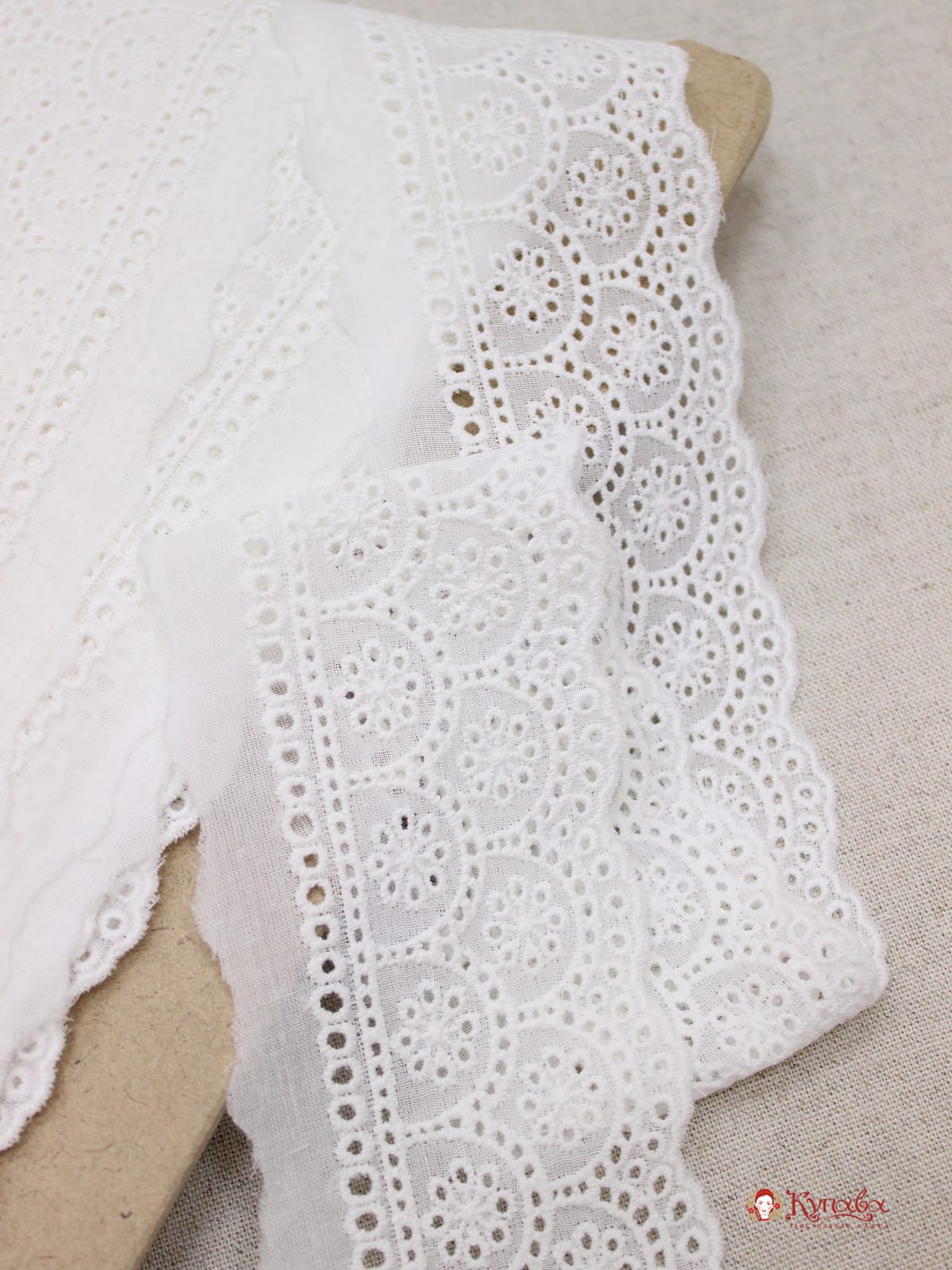 Шитье цв.молочный (общая ширина 65мм, ширина вышивки 52мм), хлопок-100%, батист