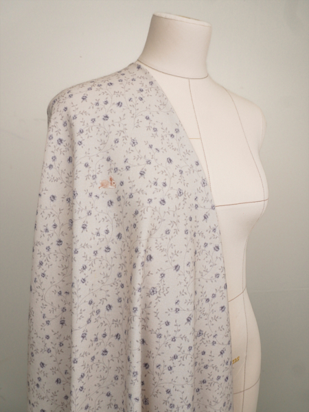 Хлопок Персик "Цветущий секрет" цв.серо-бежевый, ш.2.5м, хлопок-100%, 130гр/м.кв