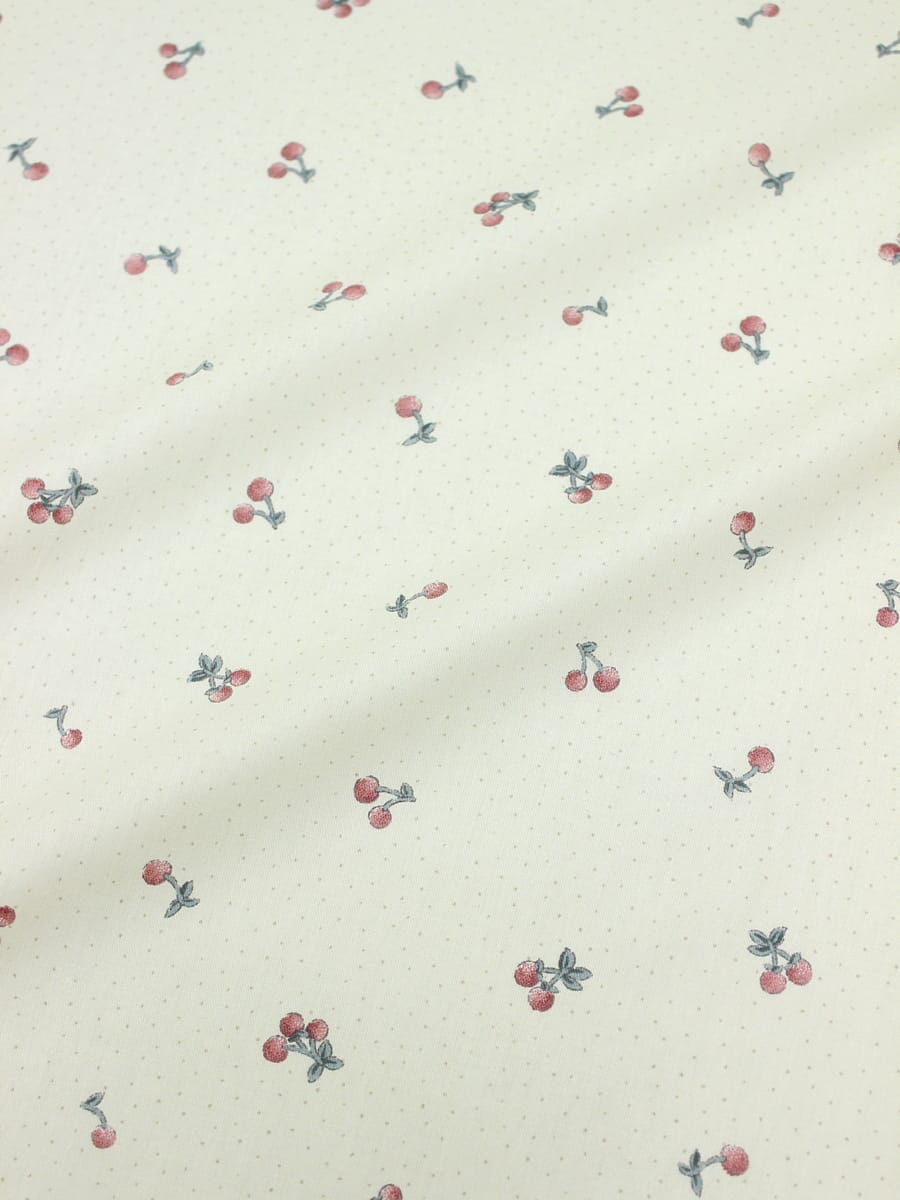 Сатин "Кукольные вишенки", ш.2.35м, хлопок-100%, 110гр/м.кв