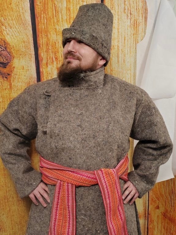 Верхняя одежда из сукна