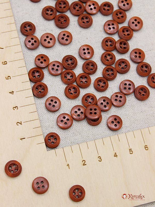 Пуговица красное дерево,10мм, 4 отверстия