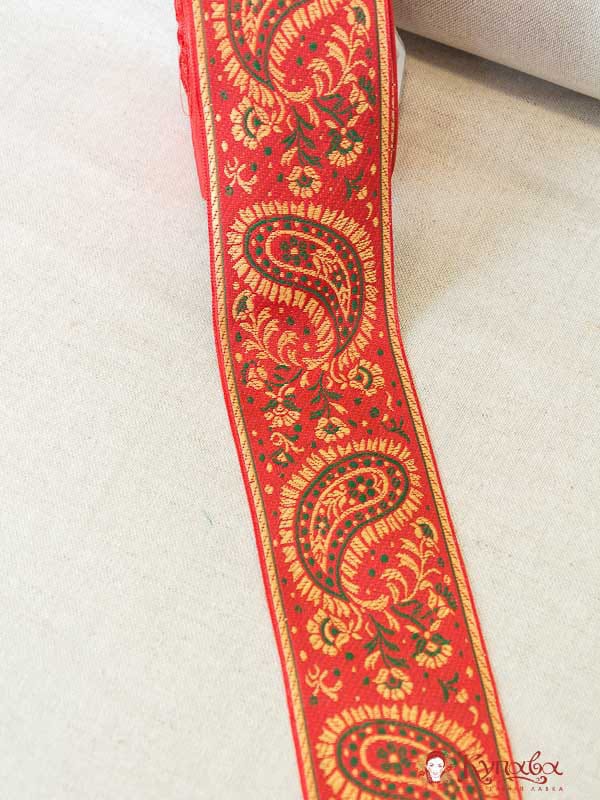 Жак.лента 70мм Зелено-желтые огурцы на красном