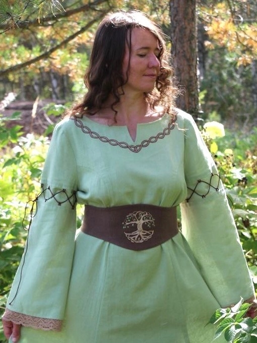 Корсетный пояс из крапивы в кофейном цвете