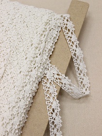 Кружево цв.ванильный, ш.15мм, хлопок-90%, п/э-10%, рис.016/2