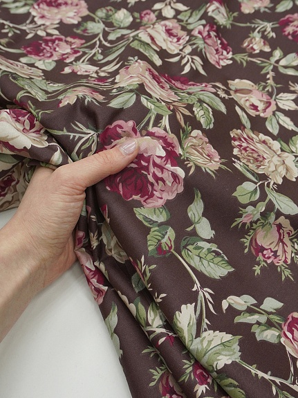 Сатин "Античные розы" цв.горький шоколад, ш.1.6м, хлопок-100%, 110гр/м.кв