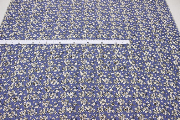 Штапель "Мелодия цветов на винтажно-синем", ш.1.42м, вискоза-100%, 90гр/м.кв