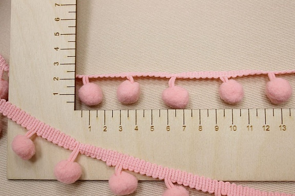 Тесьма "Помпоны" цв.св.розово-коралловый, шир.тесьмы без помпона-10мм; помпон Ø-15мм, п/э-100%