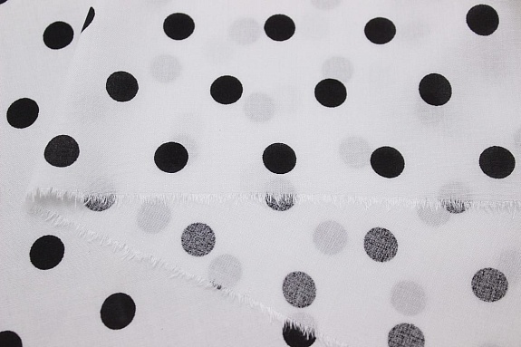 Штапель "Черный горох (11мм)" цв.белый, ш.1.45м, вискоза-100%, 95гр/м.кв