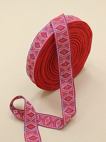 Лента тканая для поясов, 28мм Бело-синий орнамент на малиновом