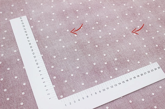 Поплин "Россыпь белого гороха (6мм) на лилово-бордовом", ш.1.5м, хлопок-100%, 105гр/м.кв