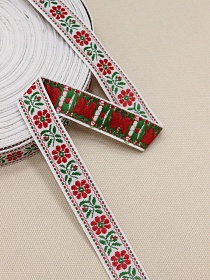 Жак.лента 18мм Красные цветы/зеленые листочки на белом, рис.9531/7