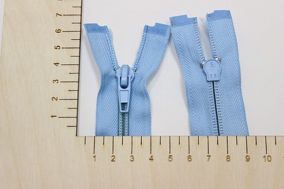 Молния спиральная №5 цв.голубой, 45см