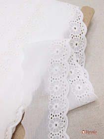 Шитье цв.молочно-белый (общая ширина 67мм, ширина вышивки 32мм), хлопок-100%, батист