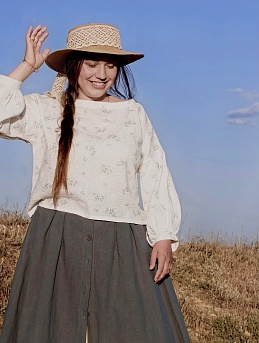 Блузка из муслина "Веточки ромашки на бледно-желтом"