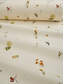 Батист "Полевое порхание " цв.сливочный, ш.1.45м, хлопок-100%, 90гр/м.кв