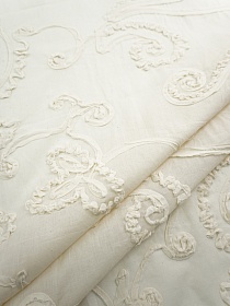 Мерный лоскут Шитье аппликация 3D "Цветок - завиток" цв.суровый, ш.1.55м (выш.ч.1.3м), хл-100%, батист, 75гр/м.кв