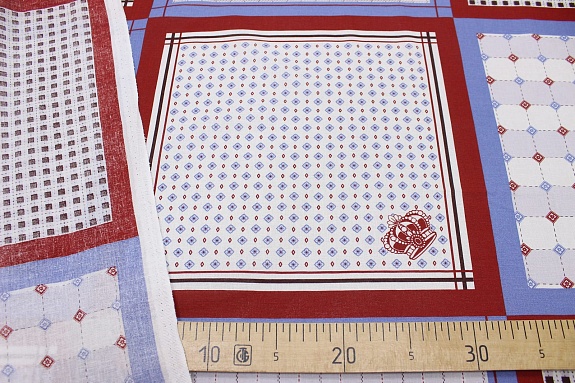 Ситец Крой носовых платков "Короны на клеточках", ш.1.35м, хлопок-100%, раппорт 32см