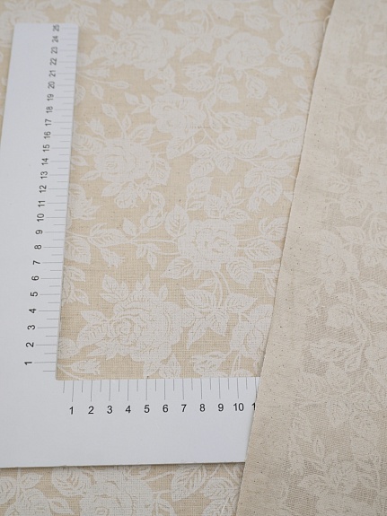 Полулен "Белые розы" (на суровом), ш.1.5м, лен-30%, хлопок-70%, 140гр/м.кв
