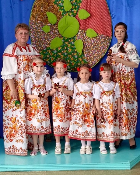 Взрослые и детские сарафаны из рогожки "Сказочная птица"