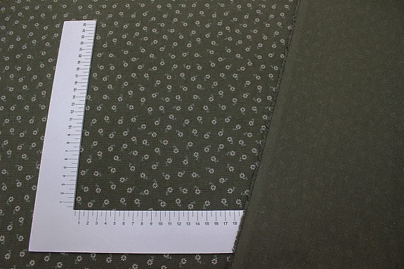 Плательный хлопок с микроворсом "Мелкие ромашки на винтажном болотном хаки", ш.1.47м, хл-100%