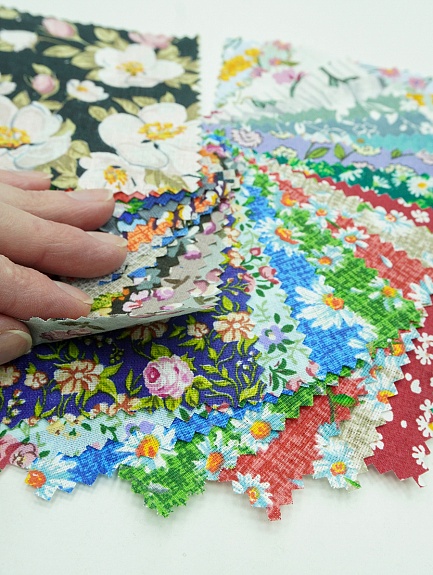 Комплект образцов "Бязь, поплин, перкаль цветочный рисунок"