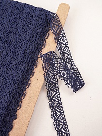 Кружево цв.т.сине-фиолетовый, ш.30мм, хлопок-90%, п/э-10%, рис.024/24