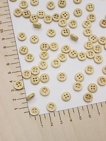 Пуговица светлое дерево,10мм, 4 отверстия