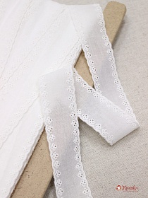 Шитье цв.молочно-белый (общая ширина 36мм, ширина вышивки 36мм), хлопок-100%, батист