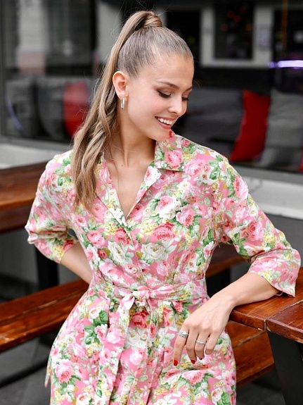 Костюм из сатина "Великолепие роз на винтажно-розовом"