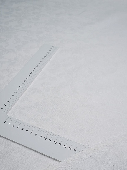 Мерный лоскут(ткань в отрезах) - Полулен скатертной жаккард "Восточные узоры" цв.белый,  ш.1.6 м