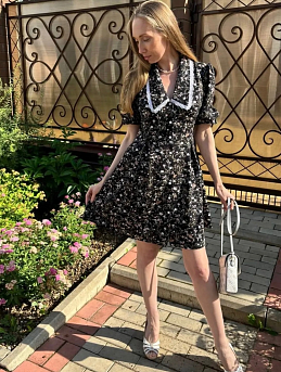 Платье с V-образным вырезом из штапеля "Устинья"