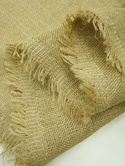 Мешковина повышенной  плотности, СОРТ2, ш.1.05м, джут-100%, 370гр/м.кв