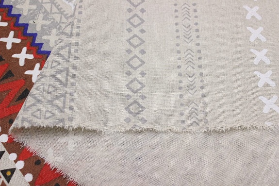 Полулен "Орнамент с кисточками" (на суровом), ш.1.5м, лен-30%, хлопок-70%, 140гр/м.кв