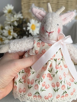 Платье для игрушки из микровельвета "Тюльпанчики"