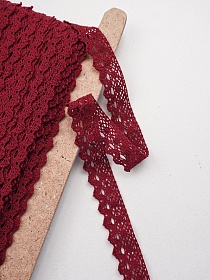 Кружево цв.бордово-красный, ш.25мм, хлопок-90%, п/э-10%, рис.117\17